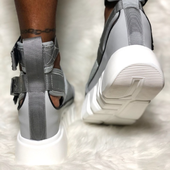 Women's Grey Extra Chunky Sandals - Picture 6 of 7